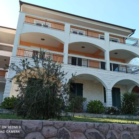 Apartmani Andrea Herceg Novi Exteriér fotografie