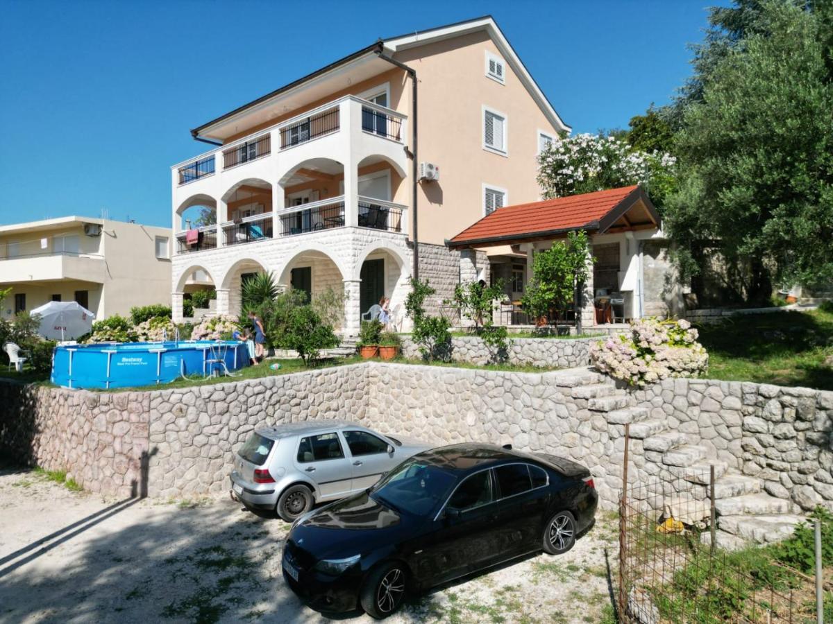 Apartmani Andrea Herceg Novi Exteriér fotografie