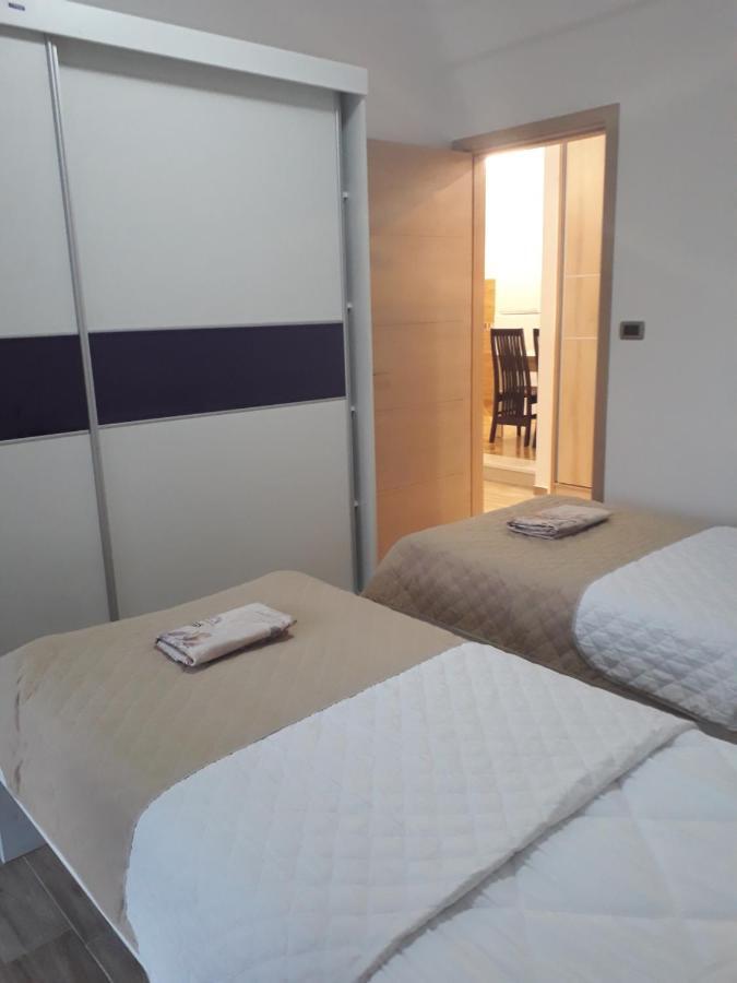 Apartmani Andrea Herceg Novi Exteriér fotografie