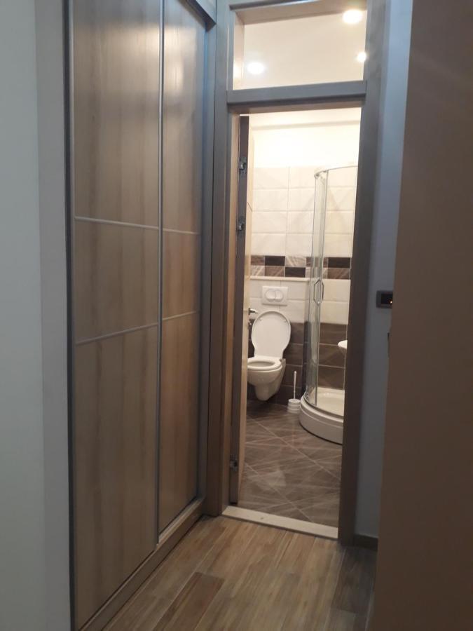 Apartmani Andrea Herceg Novi Exteriér fotografie